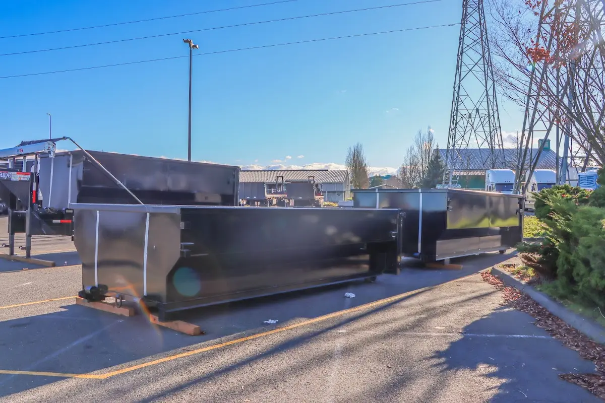 Professional dumpster rental and junk removal service in Cottonwood